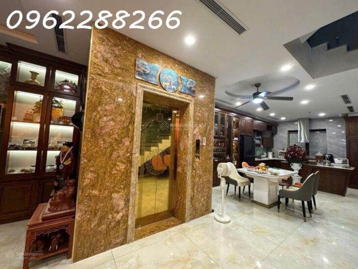 Bán gấp nhà lk tại KĐT Văn Phú, 10,7 tỷ, 35m2, 5T thang máy Hà Đông