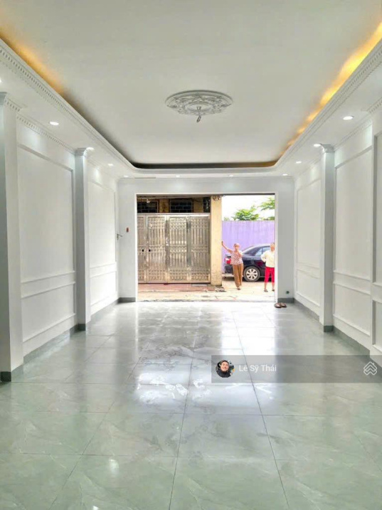 Nhà mới Ngọc Hồi – Hoàng Liệt – oto vào nhà – kinh doanh – 5 tầng long lanh – 8.4 tỷ