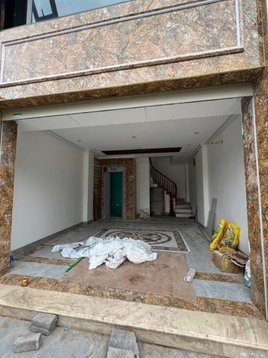 BÁN NHÀ 13 tỷ ĐẶNG VŨ HỶ,VỈA HÈ Ô TÔ KINH DOANH,LONG BIÊN HÀ NỘI