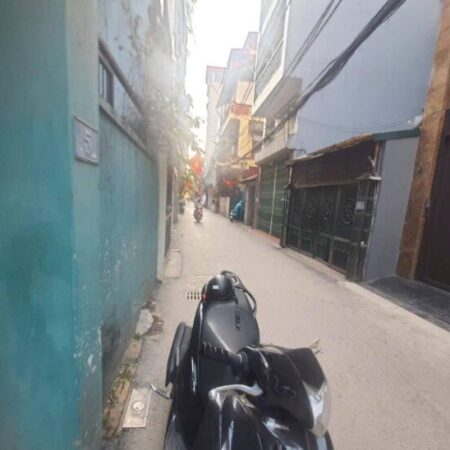 Siêu phẩm ngay Ngã Tư Sở lô góc 46m2, 7 tầng, thang máy, kinh doanh, ô tô đỗ cửa, 13 tỷ.