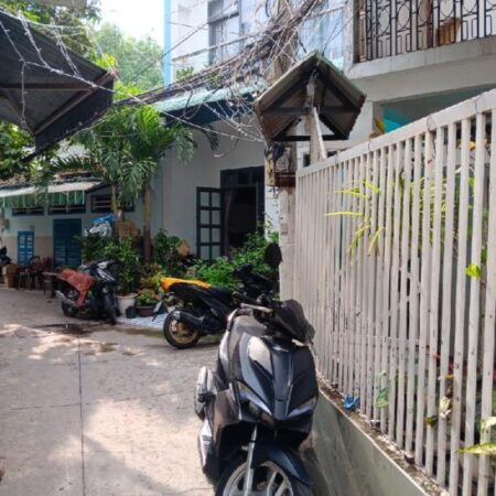 HOT, SIÊU PHẨM, CẦN TIỀN BÁN GẤP NGUYỄN DUY [P14 Q8] DT: 72M2(9X 8M) 2T,3PN CHỈ 4.6 TỶ