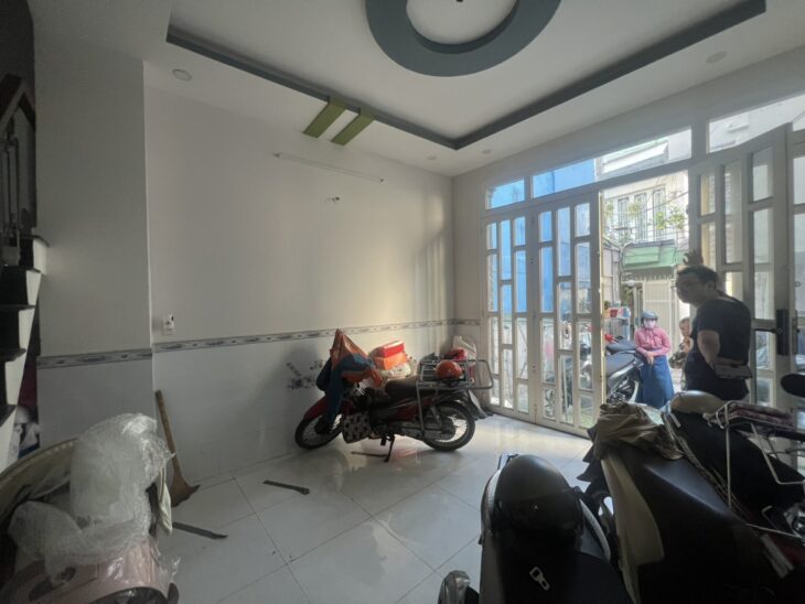HOT, KẸT TIỀN BÁN GẤP NHÀ LƯƠNG VĂN CAN [P15, Q8] DT: 108.1M2 (7.7X 14M) 4T, 8PN,6WC CHỈ 7.25 TỶ