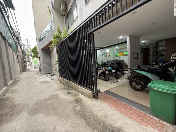 NHÀ DÒNG TIỀN BỒ ĐỀ 29 tỷ 135m MẶT TIỀN 7m SẴN 24 PHÒNG,LONG BIÊN