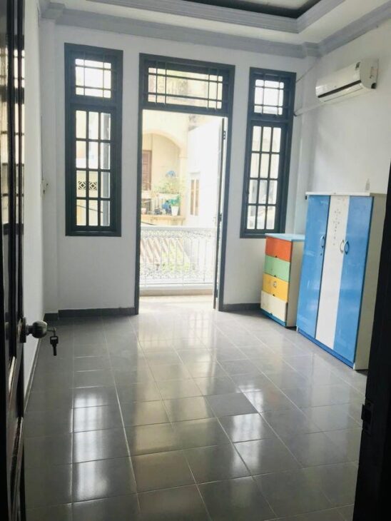 Nhà 2/ 36m2 3 tầng, Lê Văn Sỹ Phú Nhuận, chỉ 6 tỷ TL