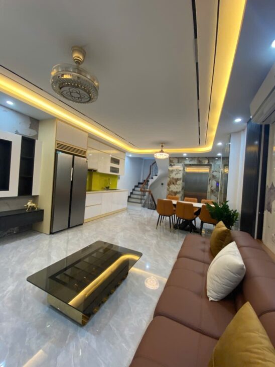 💥💥 NGỌC THUỴ – LONG BIÊN – LÔ GÓC 2 MẶT THOÁNG – THANG MÁY XỊN – FULL NỘI THẤT – Ô TÔ VÀO NHÀ –
