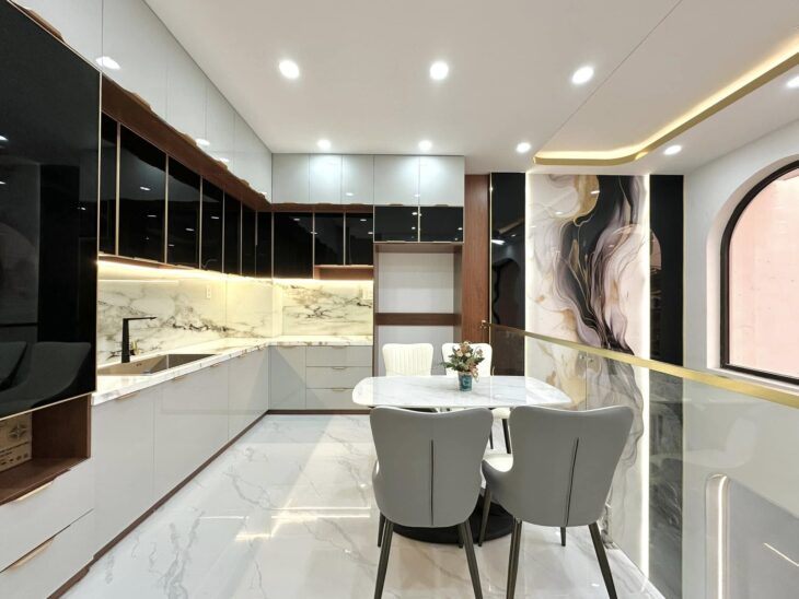 BÁN NHÀ MẶT PHỐ CẦU DIỄN 70M2X8 TẦNG,THANG MÁY,MT=5.2M,70 TRIỆU/THÁNG,28.5 TỶ