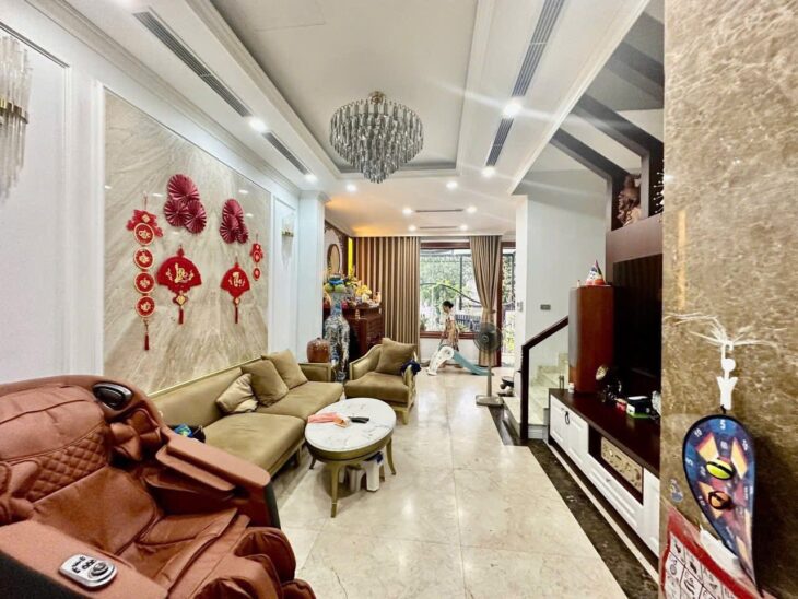 BÁN LIỀN KỀ THANH XUÂN OTO TRÁNH KINH DOANH 6 TẦNG THANG MÁY 108 M2