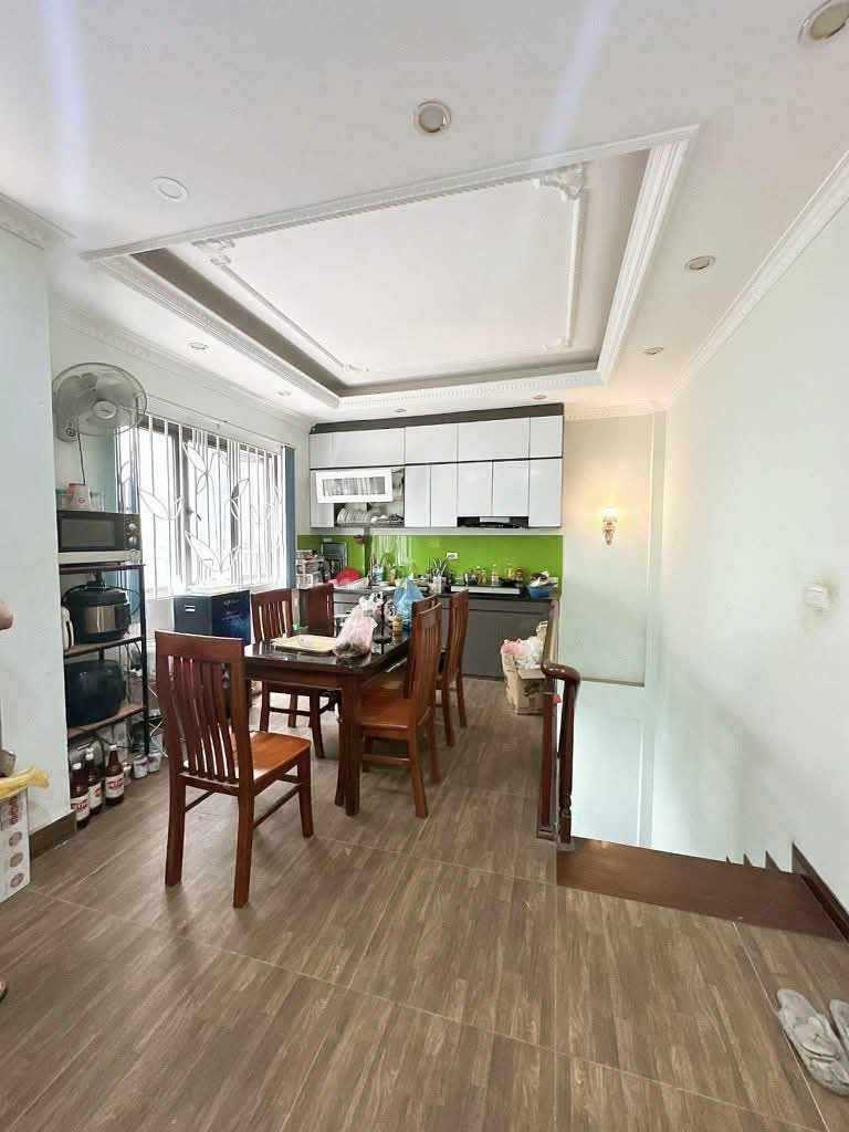 LÔ GÓC 5 TẦNG-MINH KHAI-TRUNG TÂM QUẬN-OTO NHỎ-NGÕ THÔNG THOÁNG.