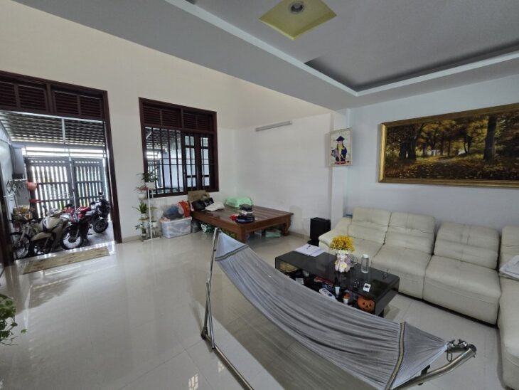 Bán nhà 100m², 2PN, 2WC, Linh Đông, Thủ Đức, 4.95 tỷ, sổ hồng