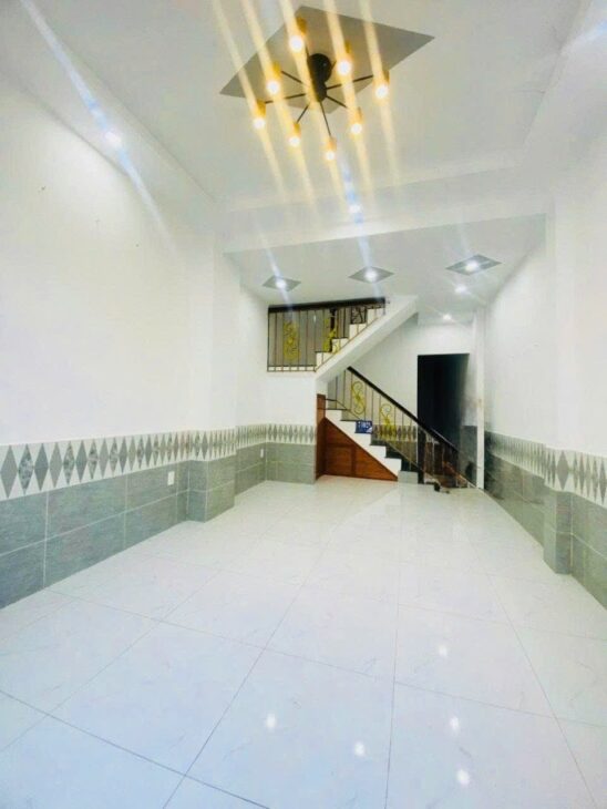 Bán ngôi nhà Linh Tây Thủ Đức – 1 trệt 1 lầu – gần Kha Vạn Cân – giá 3.4 tỷ