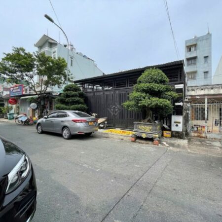 Bán nhà mặt tiền 9x25m giá 14,5 tỷ Đường Hiệp Thành 18