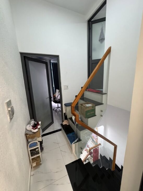 BÁN NHÀ GẦN TÊN LỬA – 2 TẦNG – 42M2 ( 3×14M) – 4 TỶ (TL)