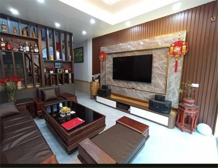 ???? BÁN NHÀ ĐỨC DIỄN – MT 4.5M, DT 45M- Ô TÔ ĐỖ CỔNG – MẶT TIỀN RỘNG