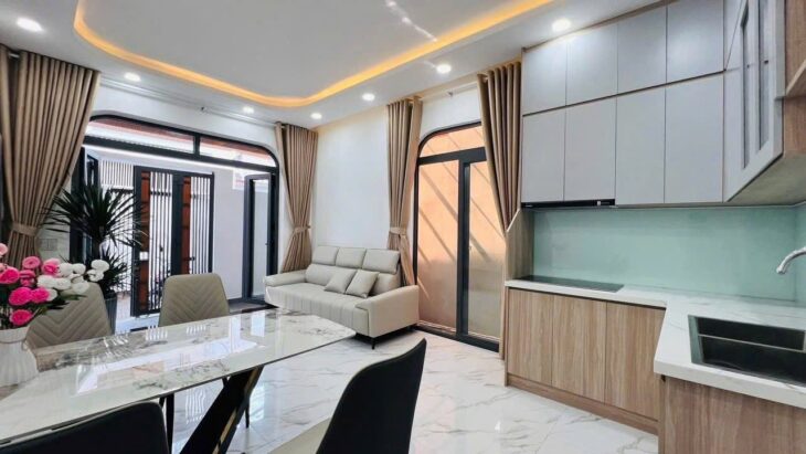 SIÊU HOT – BÁN NHÀ MỚI ĐẸP FULL NỘI THẤT GIỮA LÒNG NHA TRANG – CHỈ 3 TỶ 5