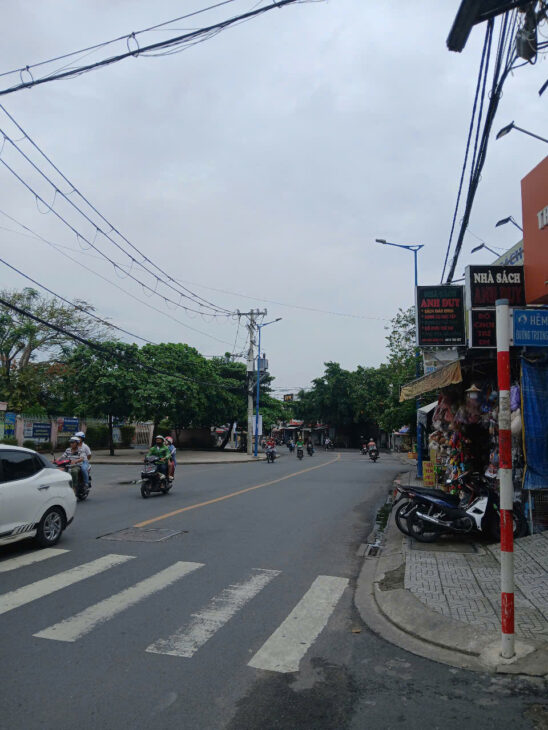 NHÀ 3 TẦNG MẶT TIỀN ĐƯỜNG 12M TRƯƠNG THỊ HOA,TÂN THỚI NHẤT,Q.12-100M2-NGAY METRO-GIÁ 9 TỶ NHỈNH (