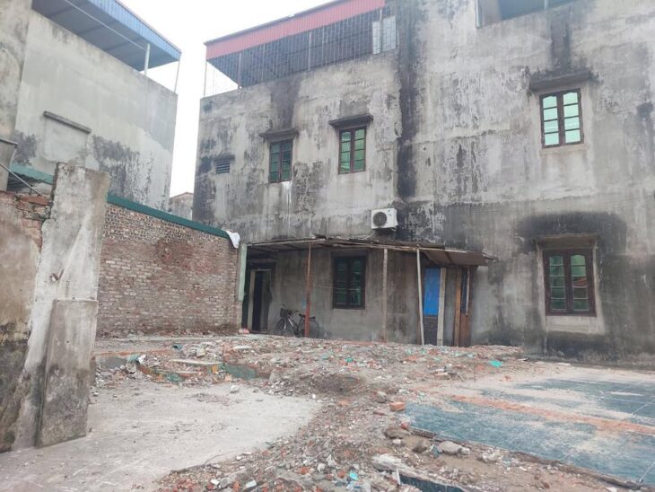 BÁN ĐẤT Ở THỔ CƯ 40M2 – VỊ TRÍ VÀNG NAM ĐUÔNG, THƯỢNG THANH, LONG BIÊN – GIÁ 5.4 TỶ – SỔ ĐỎ CHÍNH