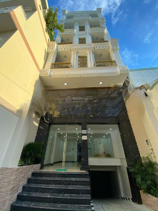 Bán toà căn hộ dịch vụ, 6 tầng, có hầm, 27 phòng, 120 tr/tháng, 29.9 tỷ, ngay KCX Tân Thuận