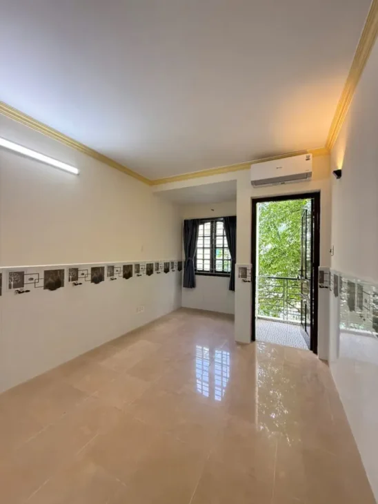 Bán nhà MT 5 tầng Nguyễn Thái Bình P4 Tân Bình, DTSD 140m2 chưa đến 11 tỷ TL