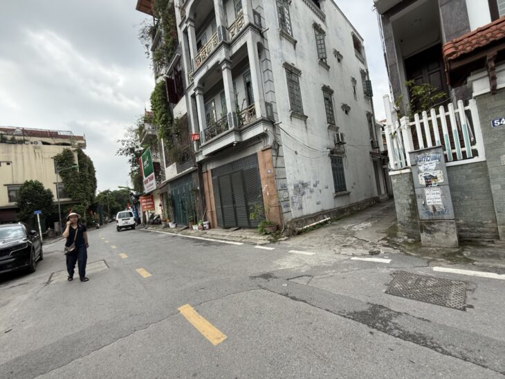 BÁN NHÀ 12 tỷ NGUYỄN VĂN CỪ 50m NGÕ Ô TÔ,GARA KHU VÍP LONG BIÊN HÀ NỘI