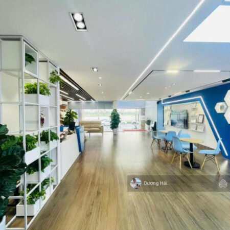 Bán tòa nhà Văn Phòng Mặt Phố Hoàng Cầu Đống Đa – 240m 9 Tầng – View Hồ Dòng Tiền 3 tỷ/năm