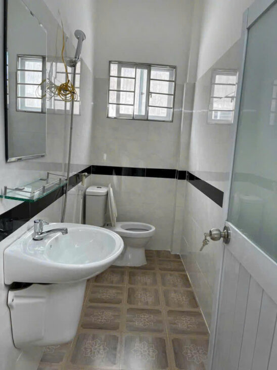NHÀ SỔ RIÊNG – CÁCH MẶT TIỀN HUỲNH TẤN PHÁT 30M – 42M2 – 2 TẦNG – DƯỚI 4 TỶ