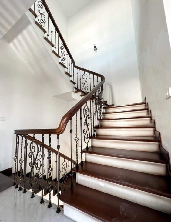 Nhà tôi cho thuê nhà mới, lô góc,vỉa hè, 113m2- 4T, Hoàng Cầu_46 Tr