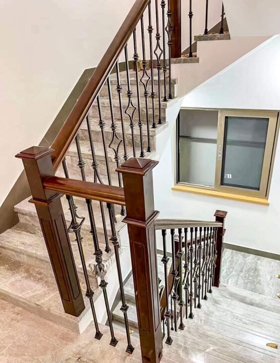 Cho thuê Nhà VP, Nhà Hàng, KD, Xã Đàn, thang máy; vỉa hè 113m2* 5T- 47 Tr