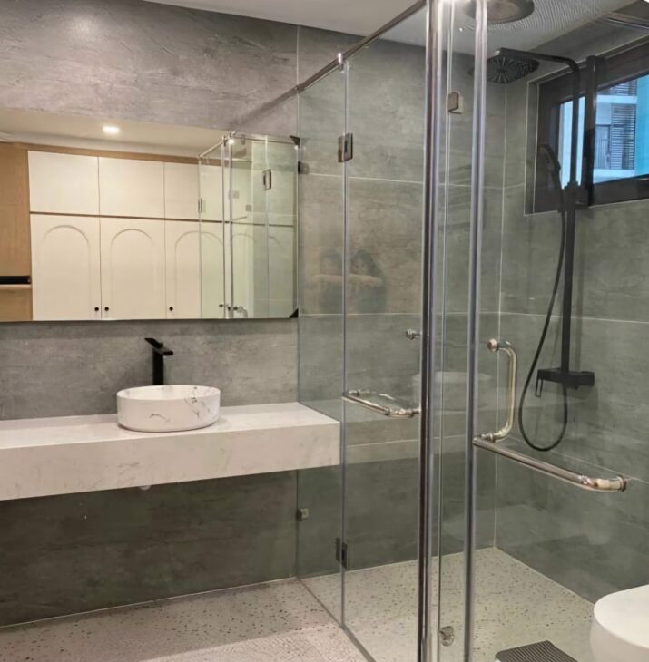 Tôi cho thuê Nhà KD, VP, Nhà Hàng,vỉa hè, 104m2- 5T, Thành Công_30 Tr
