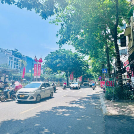 Bán Nhà 2 Mặt Thoáng – Vỉa Hè Đá Bóng – Ô Tô Dừng Đỗ 24/7 – Phố Kim Giang Siêu HOT! lh 0817606560