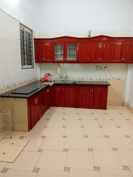 NHÀ MÌNH CẦN BÁN GẤP NHÀ Ở NGÕ 105 BẠCH MAI 15,9 TỈ