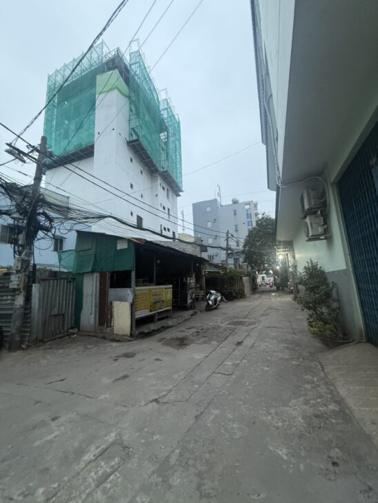 NHÀ ÂU CƠ – TÂN PHÚ – 52M2 – AN NINH – GIÁP TÂN BÌNH – CHỈ 4.5 TỈ