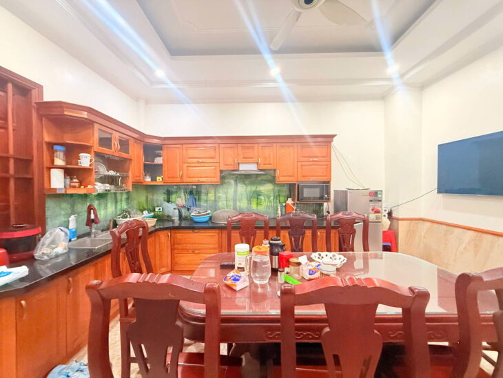 HÀNG HIẾM NGHĨA ĐÔ – 5 TẦNG MỚI ĐẸP – VỈA HÈ – KINH DOANH – GỖ LIM NGUYÊN KHỐI – 27.6 TỶ