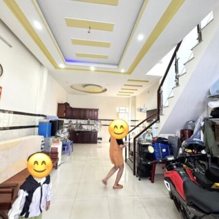 Bán nhà 64m², 2PN, 2WC, Hiệp Bình Chánh, Thủ Đức, 4.65 tỷ