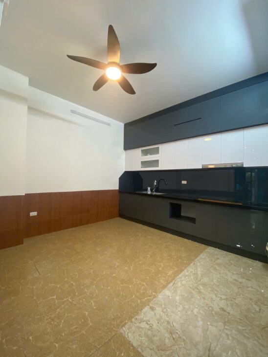 BÁN NHÀ NGỌC THỤY – LONG BIÊN 4 TẦNG – OTO ĐỖ CỬA – NGÕ RỘNG, LO GÓC – NỞ HẬU TÀI LỘC – 8.6 TỶ