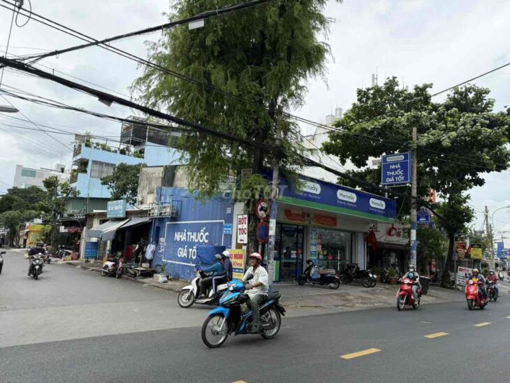 Gò Vấp ! Cho thuê mặt bằng góc 2 mặt tiền , MT 616 Lê Đức Thọ , Vị trí đắc địa, Tel : 0939212012 (