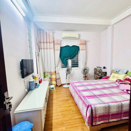 BÁN NHÀ PHAN KẾ BÍNH NGÕ ĐẸP Diện tích 40m2 5 tầng mặt tiền 3.9m Giá 8.5 tỷ BÁN NHÀ PHAN KẾ BÍNH NGÕ ĐẸP Diện tích 40m2 5 tầng mặt tiền 3.9m Giá 8.5 tỷ