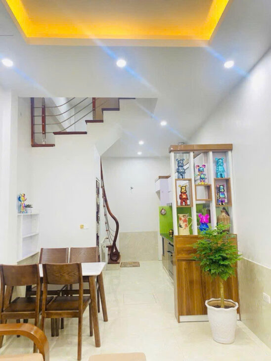 HÀO NAM – 50M RA MẶT PHỐ – TRUNG TÂM ĐỐNG ĐA 35m2 4 tầng mặt tiền 4m Giá 9.55 tỷ