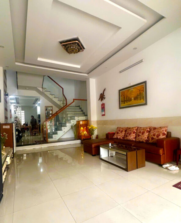 Bán nhà 4 tầng 4PN trung tâm Đà Nẵng