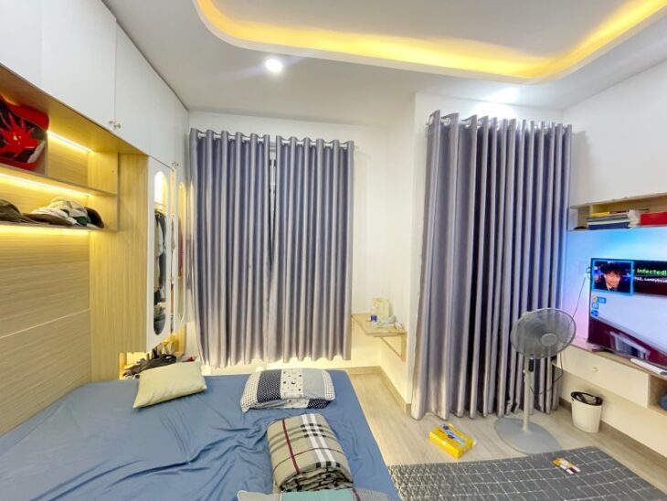 Bán nhà đẹp 4 tầng Nguyễn Văn Quỳ, Quận 7, 36m2 (4.5×8) chỉ 4.99 tỷ