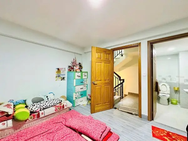 Bán gấp nhà HXH VĨNH VIỄN Q10-Nhỉnh 7 tỷ-Q10,3 tầng,3 PN,Hẻm thông tứ tung