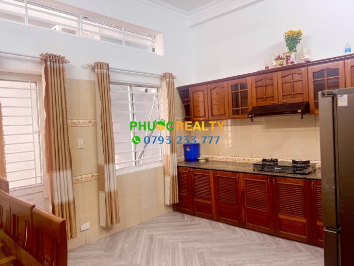 Bán nhà đẹp 3 tầng, vào ở ngay, Đà Nẵng