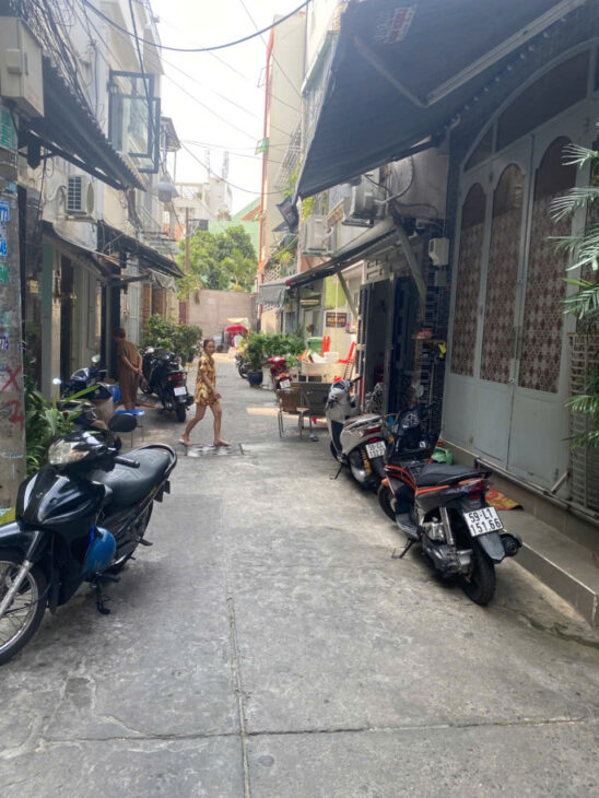 CẦN TIỀN BÁN RẤT GẤP NHÀ PHẠM THẾ HIỂN [P7, Q8] DT: 75M2 (4.5X 15M] 3PN,2WC CHỈ 3.8 TỶ