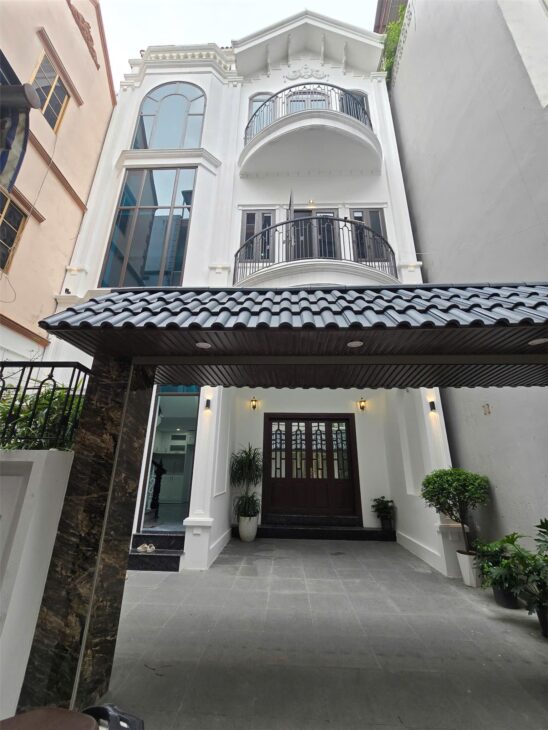 Chính chủ bán nhà 4 tầng . 82m2 , ô tô vào nhà , tại PHÚ THƯỢNG ,TÂY HỒ, Giá ; 13 tỷ.
