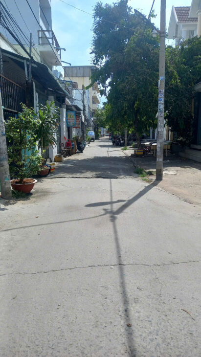 HOT, SIÊU PHẨM, CẦN TIỀN BÁN GẤP NGUYỄN DUY [P14 Q8] DT: 72M2(9X 8M) 2T,3PN CHỈ 4.6 TỶ