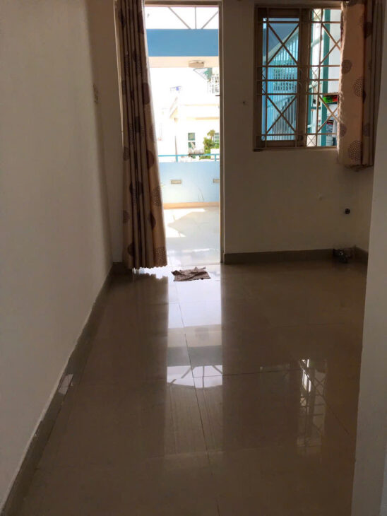 chính chủ bán nhà 5 tầng 6 tỷ cách 50m ra đường Nguyễn Đình Chiểu, Q3 ngay trung tâm thành phố