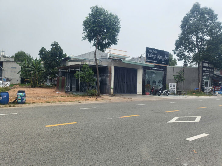 ĐÂT TP BẾN CÁT KINH DOANH ĐƯỢC NGAY ‘GIÁ CỰC TỐT ĐƯỜNG i