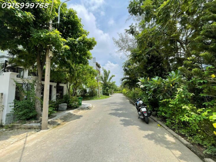 Bán đất nền biệt thự view sông Nam Long Phú Thuận Q7, sát PMH,dt 8x20m giá chỉ 17 tỷ.