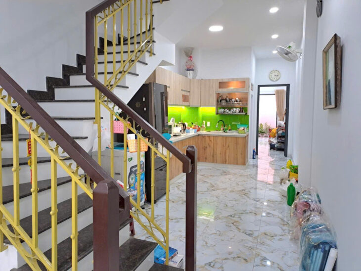 Nhà đẹp mới xây 2022, 84m² x 4 tầng, hẻm xe hơi, gần ngã tư Phú Nhuận, giá 9 tỷ TL