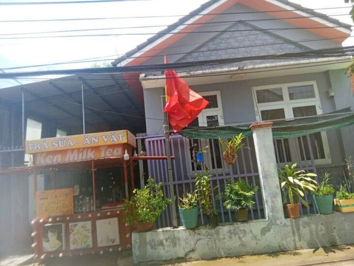 NHÀ VỊ TRÍ ĐẸP- GIÁ TỐT CHÍNH CHỦ CẦN BÁN Căn Nhà NHANH Căn Nhà Bình Chuẩn, Thuận An, Bình Dương