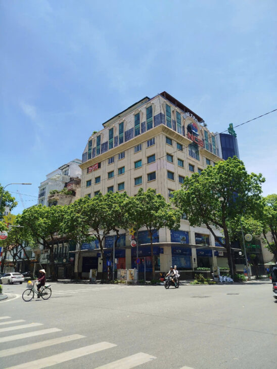 Tòa Nhà VP Cao cấp hạng A, mặt phố Bà Triệu , Tràng Tiền, Hoàn Kiếm, Hà Nội. 700m2, 11 Tầng, 740